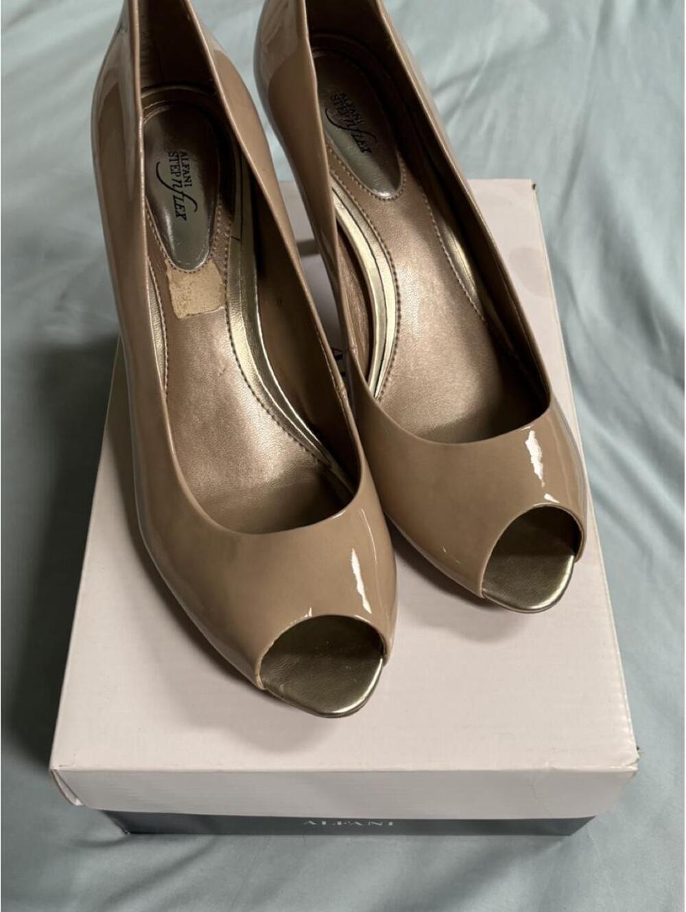 Alfani Women's Khaki Peep Toe Heels New in Box Size 8.5